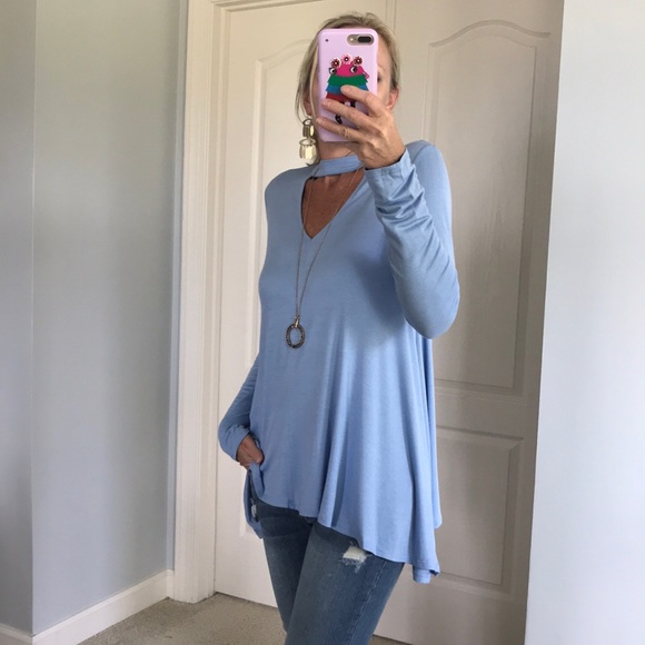 🎉HP🎉SIZE SM LEFT🎉Gorgeous Baby Blue Tunic - Picture 5 of 7